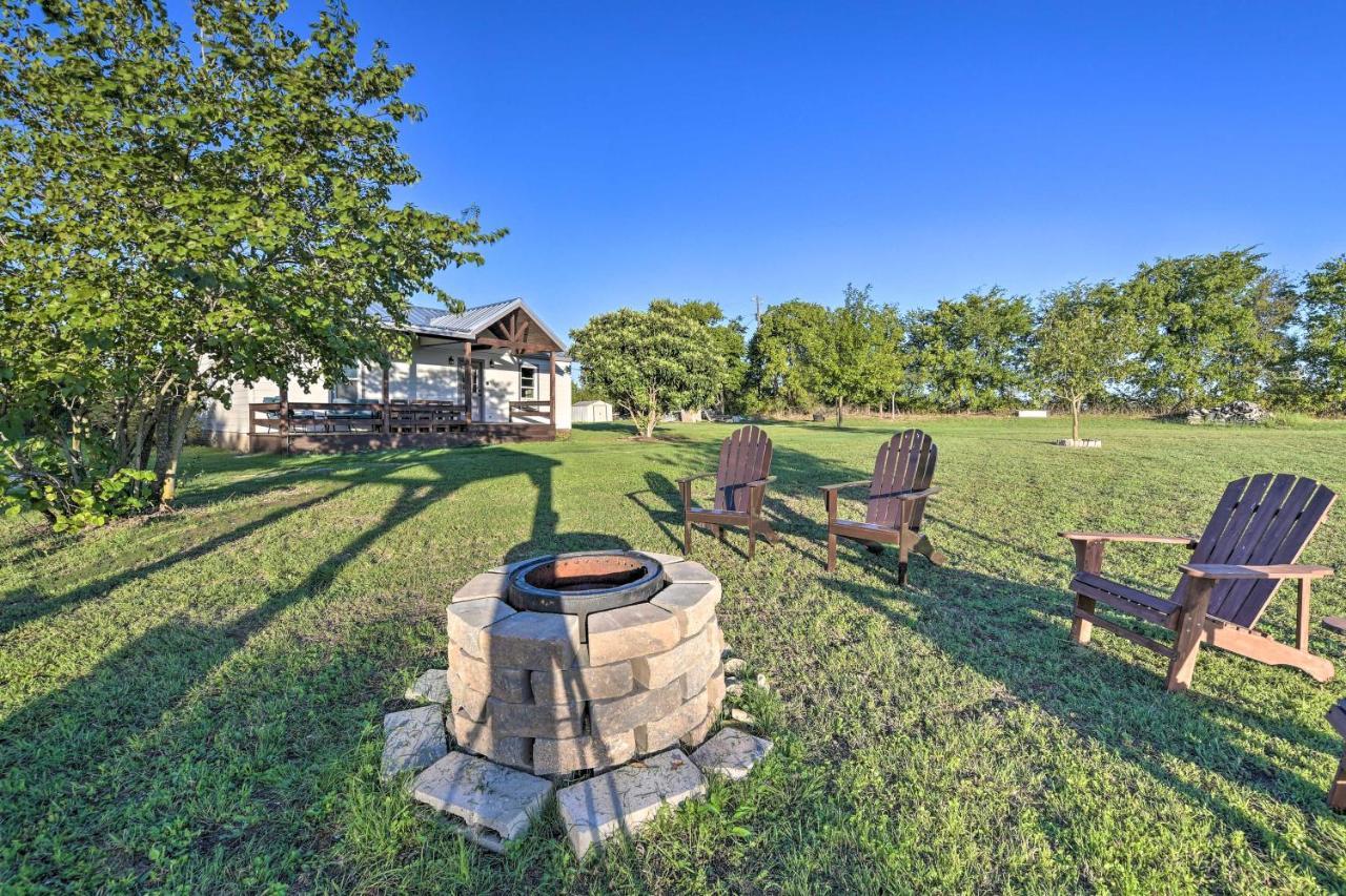 House On Cattle Farm Central To Temple And Waco Lorena Bagian luar foto