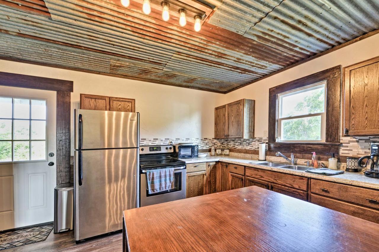 House On Cattle Farm Central To Temple And Waco Lorena Bagian luar foto