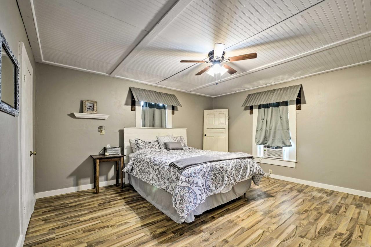 House On Cattle Farm Central To Temple And Waco Lorena Bagian luar foto